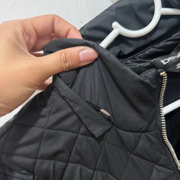 Y2K Bebe size medium black cropped puffer jacket missing fur Rhinestone logo - Picture 12 of 15